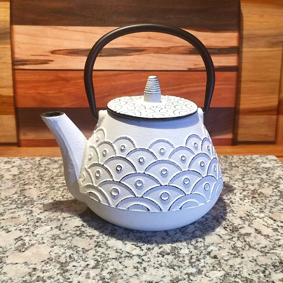 Berghoff Cast Iron Teapot